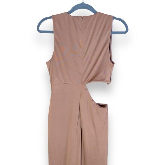 NBD REVOLVE Keara Gown in Chestnut Cut Out Maxi Column Thigh Slit NWT M - Picture 5 of 7